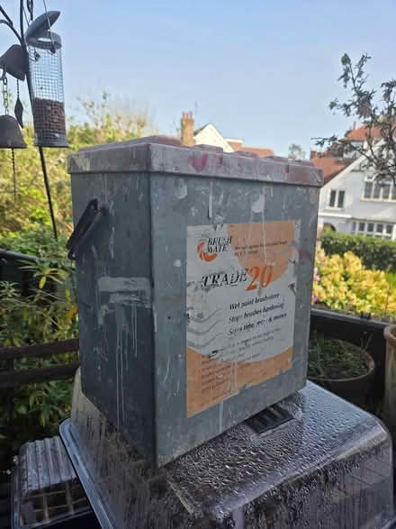 Photo of free Used Metal Paint Brush Box (Willesden Green Station) #1