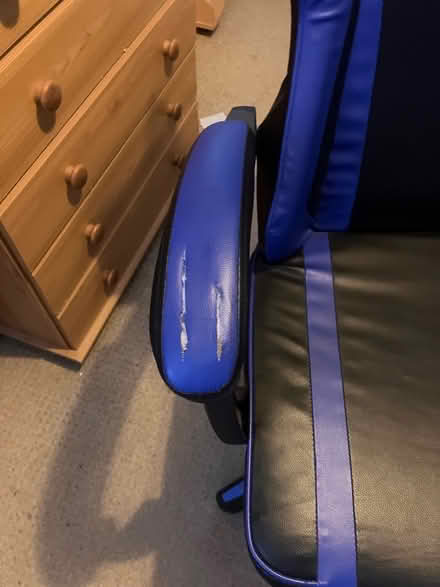 Photo of free Gaming chair (Brecon LD3) #2