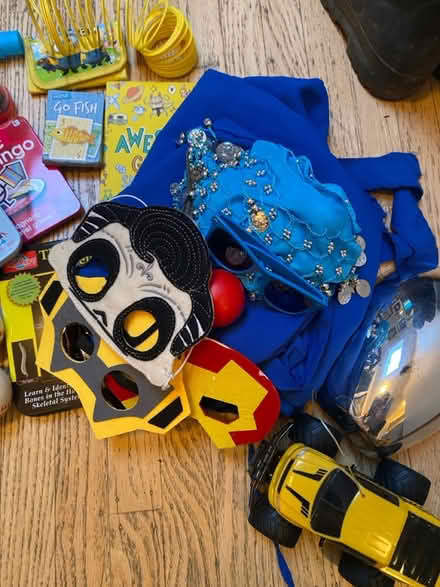 Photo of free Bag of kid toys, age 5 to 9 (Oakmore Oakland) #2