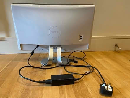 Photo of free Monitor - dell 24 inch (NW6 Queen’s Park) #2