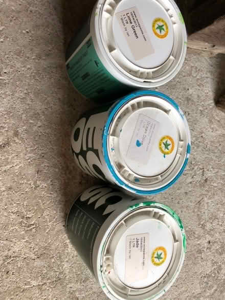 Photo of free 3 pots of non toxic paint (Chesham HP5) #1