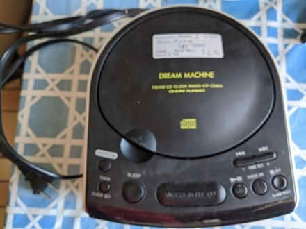 Photo of free clock radio CD player died (Ann Arbor near Hillside Terr.) #1