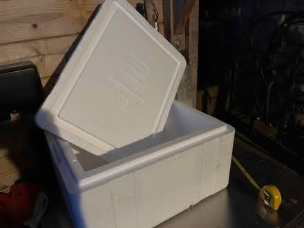Photo of free Polystyrene cool box (Bath BA2 near Bath City Farm) #2