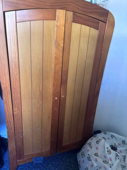 Photo of free furniture (Bd3) #4