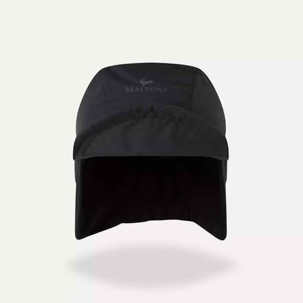 Photo of free Sealskinz Thermal Hat (Liphook) #1