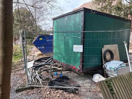 Photo of free Storage unit/Porta cabin (Reigate RH2) #3