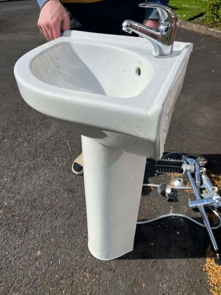 Photo of free Vitra Corner sink in good condition (Tarleton PR4) #3