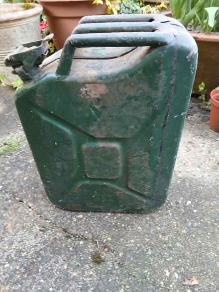 Photo of free 20L Jerry Can (Welwyn AL6) #1