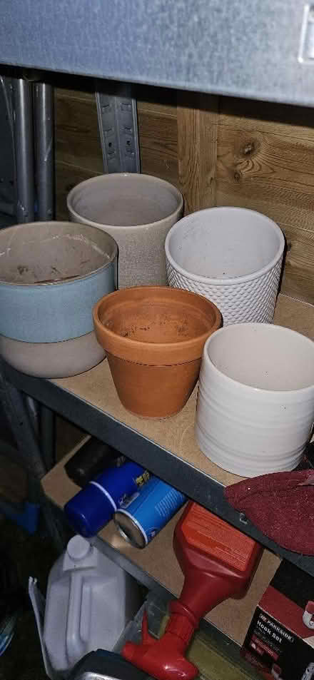 Photo of free Plant Pots (TN23) #1
