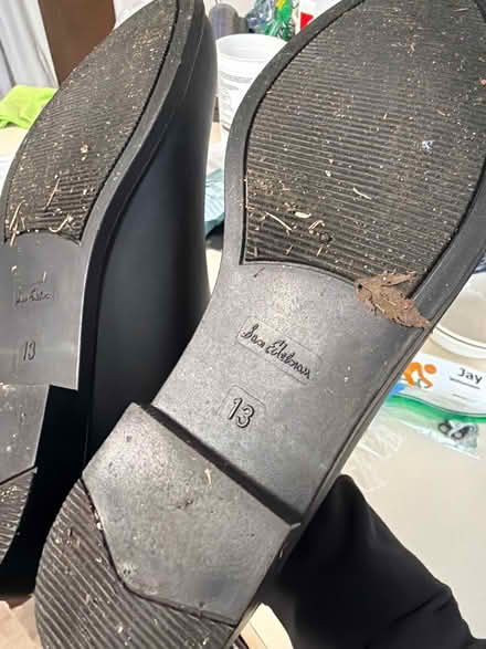 Photo of free Women’s boots Size 12 Narrow (Vashon-Southend) #2