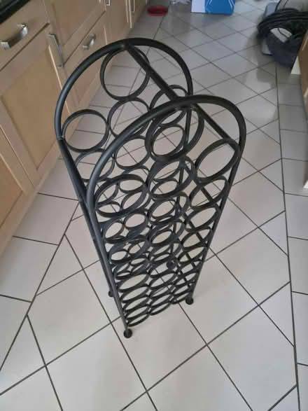Photo of free Wine rack (Welwyn Garden City AL7) #4