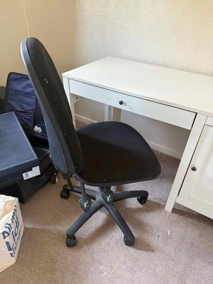 Photo of free Desk chair (NP7) #1