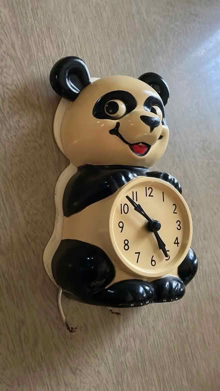 Photo of free Weird bear clock (Kingston) #1
