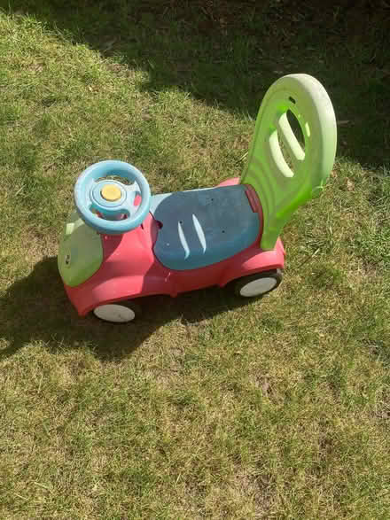 Photo of free Toddler ride on car (Southfields SW18) #2