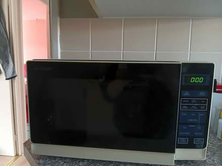 Photo of free Microwave full working order (Monkmoor SY2) #1
