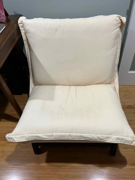 Photo of free Comfortable chair (Mantua) #1