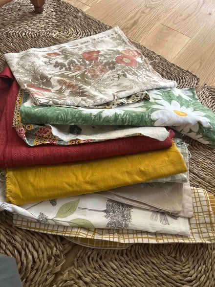 Photo of free Assorted fabrics (various sizes) (Newbury RG14) #1
