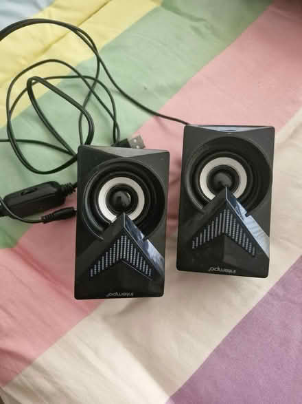 Photo of free Computer speaker (Burslem ST6) #1