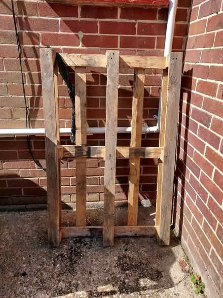 Photo of free Wooden Pallet (Speen RG14) #1