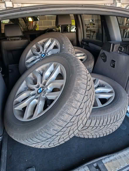 Photo of free Bmw alloy wheels (Northallerton DL6) #1