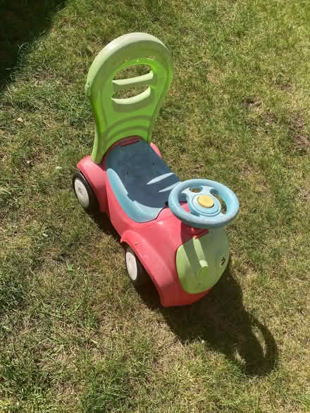 Photo of free Toddler ride on car (Southfields SW18) #1