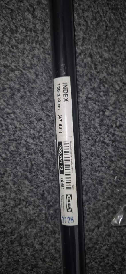 Photo of free Curtain pole (E17) #1