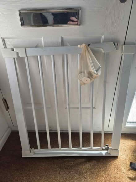 Photo of free Baby gate (Sk87lp) #1
