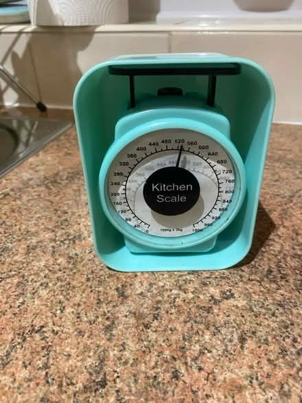 Photo of free small kitchen scale (Peterborough Broadway PE1) #1