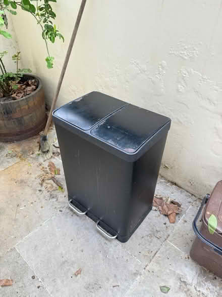 Photo of free Double kitchen bin - 2x30l (SE5) #1