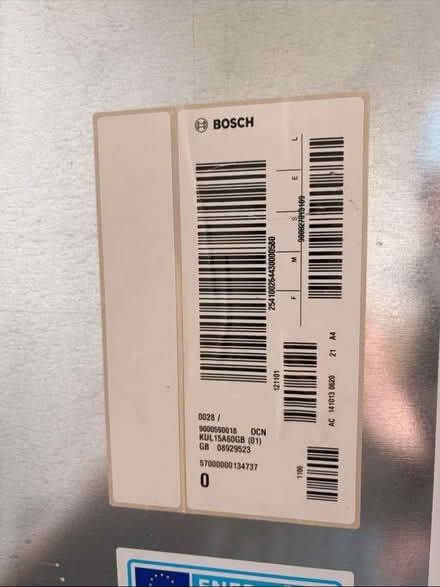 Photo of free BOSCH A++ integrated fridge + small freezer (North Kensington W10) #2