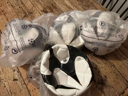 Photo of free 4x Size 4 Footballs (Teddington TW11) #1