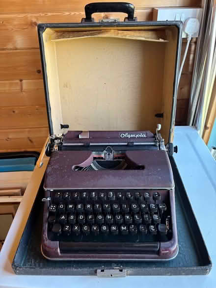Photo of free Typewriter - BEARSTED (Bearsted ME14) #1