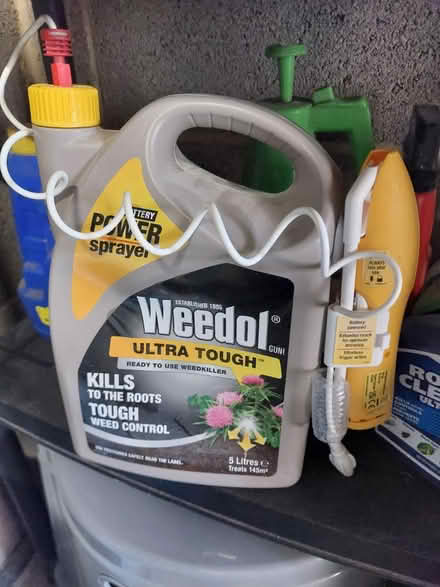 Photo of free Garden sprays (Wrose BD2) #2