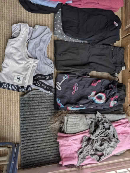 Photo of free Age 9-10 girls clothes (Woodley RG5) #1