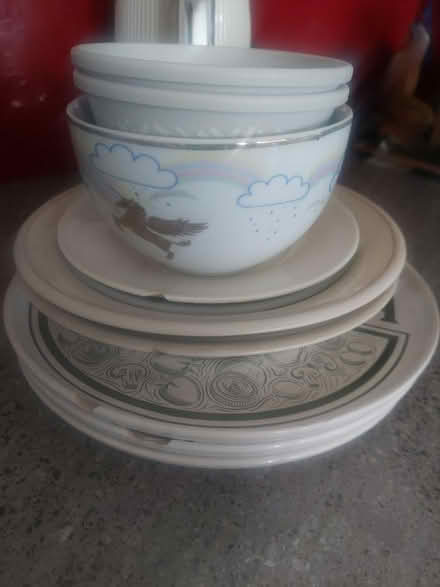 Photo of free Plates (SW16) #1