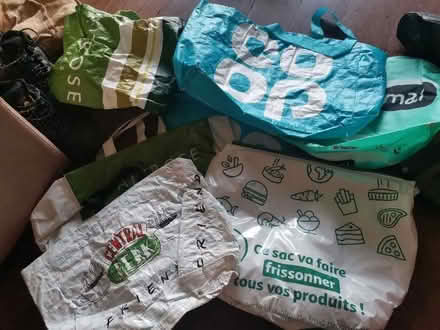 Photo of free Various shopping bags (Upper Beeding) #1