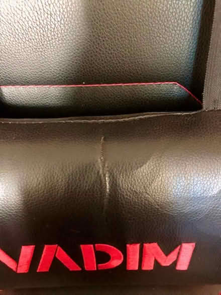 Photo of free Red gaming chair (Vauxhall SW8) #4