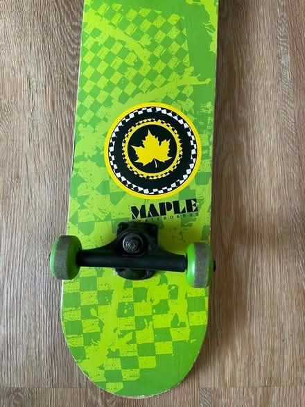 Photo of free Kids Skateboard (Fernhill BL9) #2