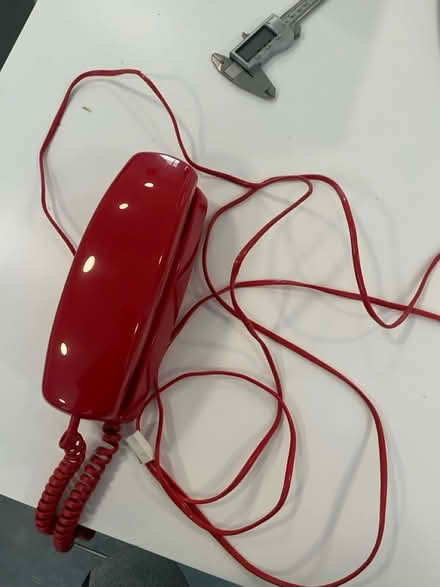 Photo of free Red Landline Phone (e27fa) #1