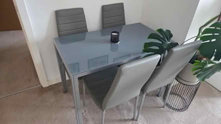 Photo of free Glass Dining Room Table (Horley RH6) #3
