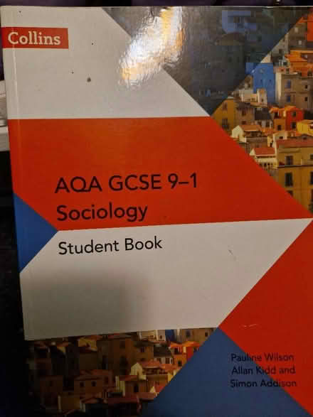 Photo of free GCSE sociology book (Wigmore HR6) #1