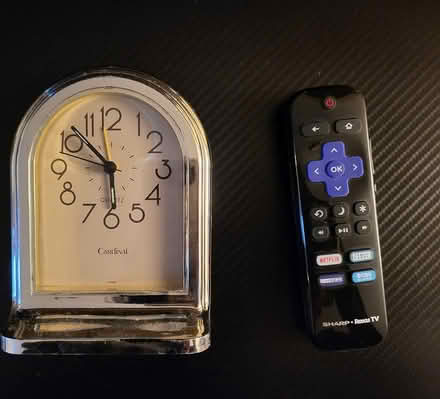 Photo of free Books, bedding, clocks, bowls (east ottawa) #3