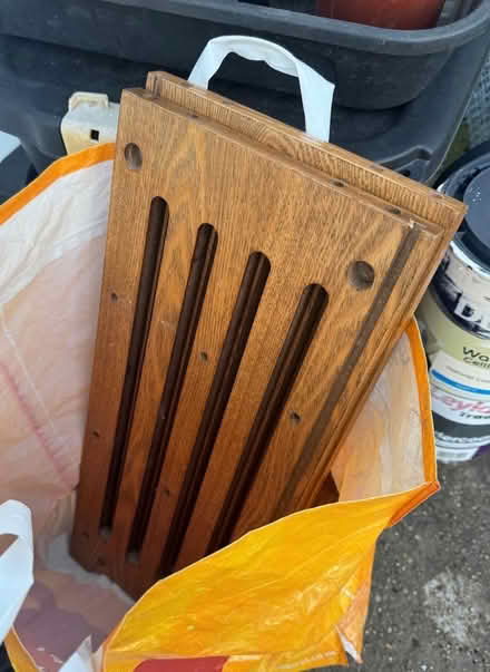 Photo of free Small shelf unit (Welling DA16) #3