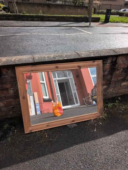 Photo of free Old mirror (L17) #2