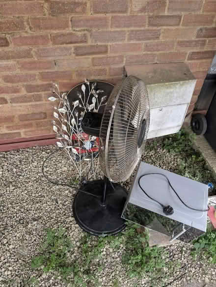 Photo of free Metal (Churchgate EN8) #1