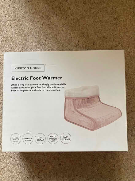 Photo of free Electric foot warmer (TW9 (Kew)) #1
