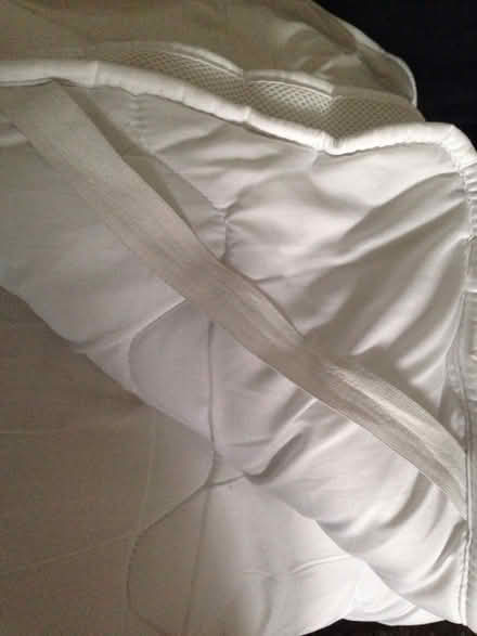 Photo of free Mattress topper (Lambeth) #1