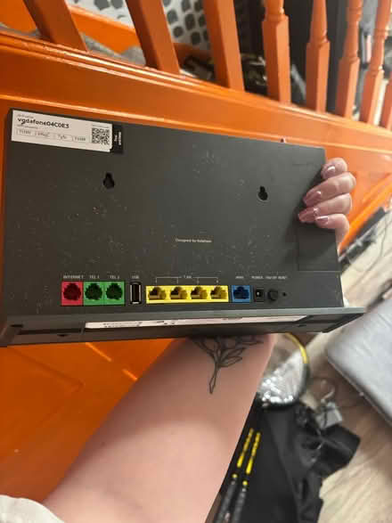 Photo of free Vodafone broadband router (B68) #2