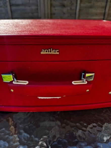 Photo of free vintage suitcase (Sherwood TN2) #2