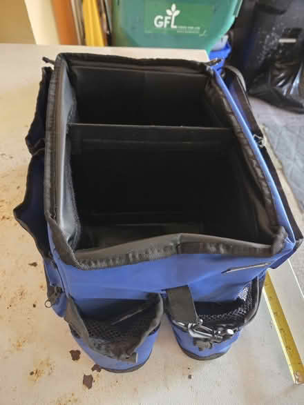 Photo of free Travel bag (Farmington @ 11 Mile) #2